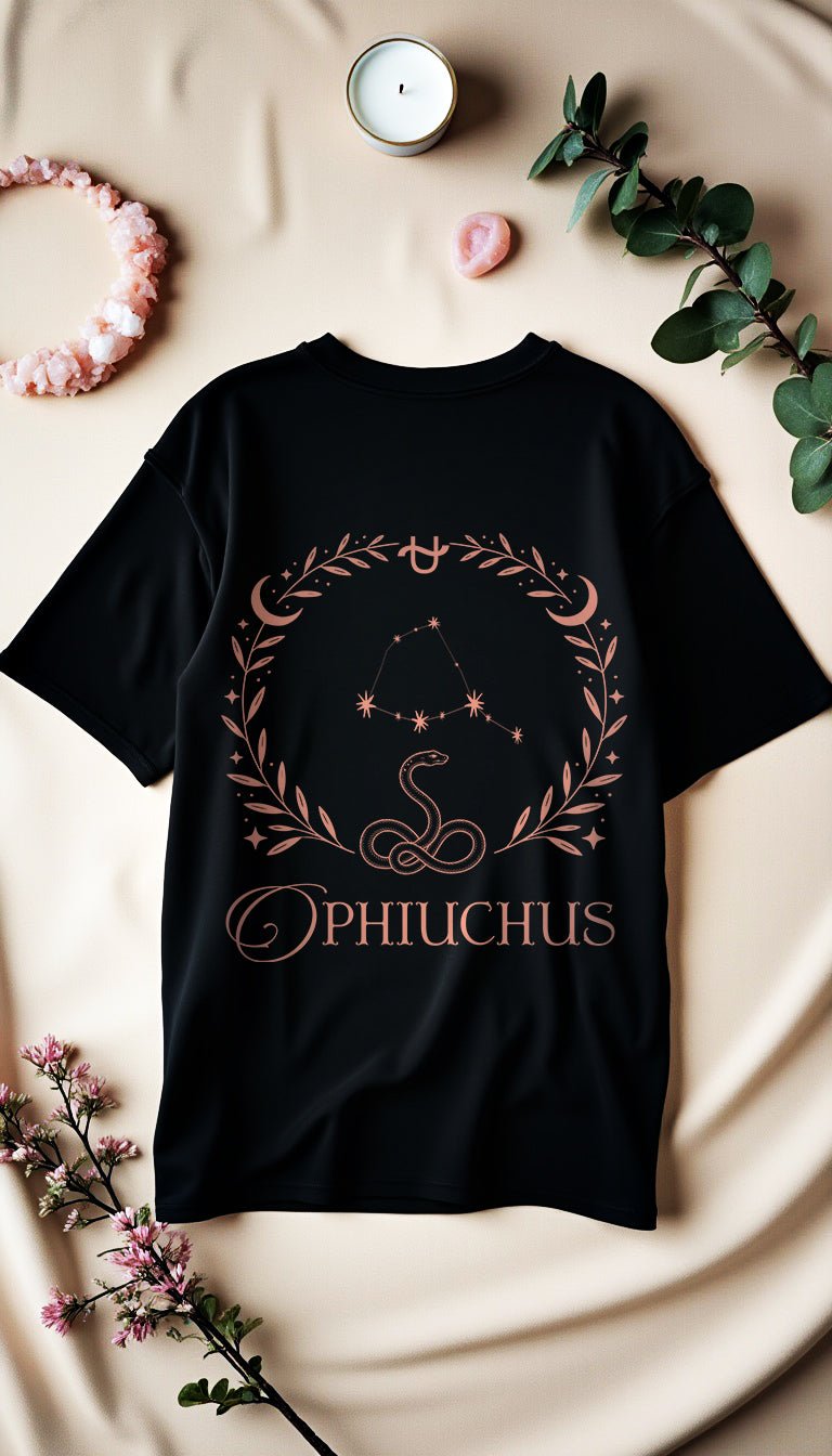 Ophiuchus - Schlangenträger Cosmic Flow Oversize Shirt - Lunaura